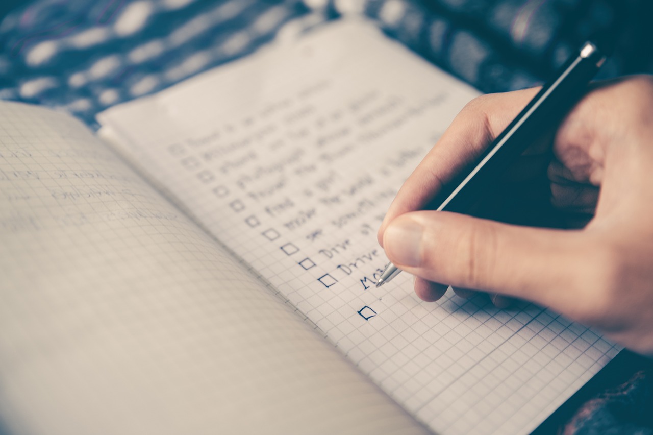 A practical guide to making a complete checklist